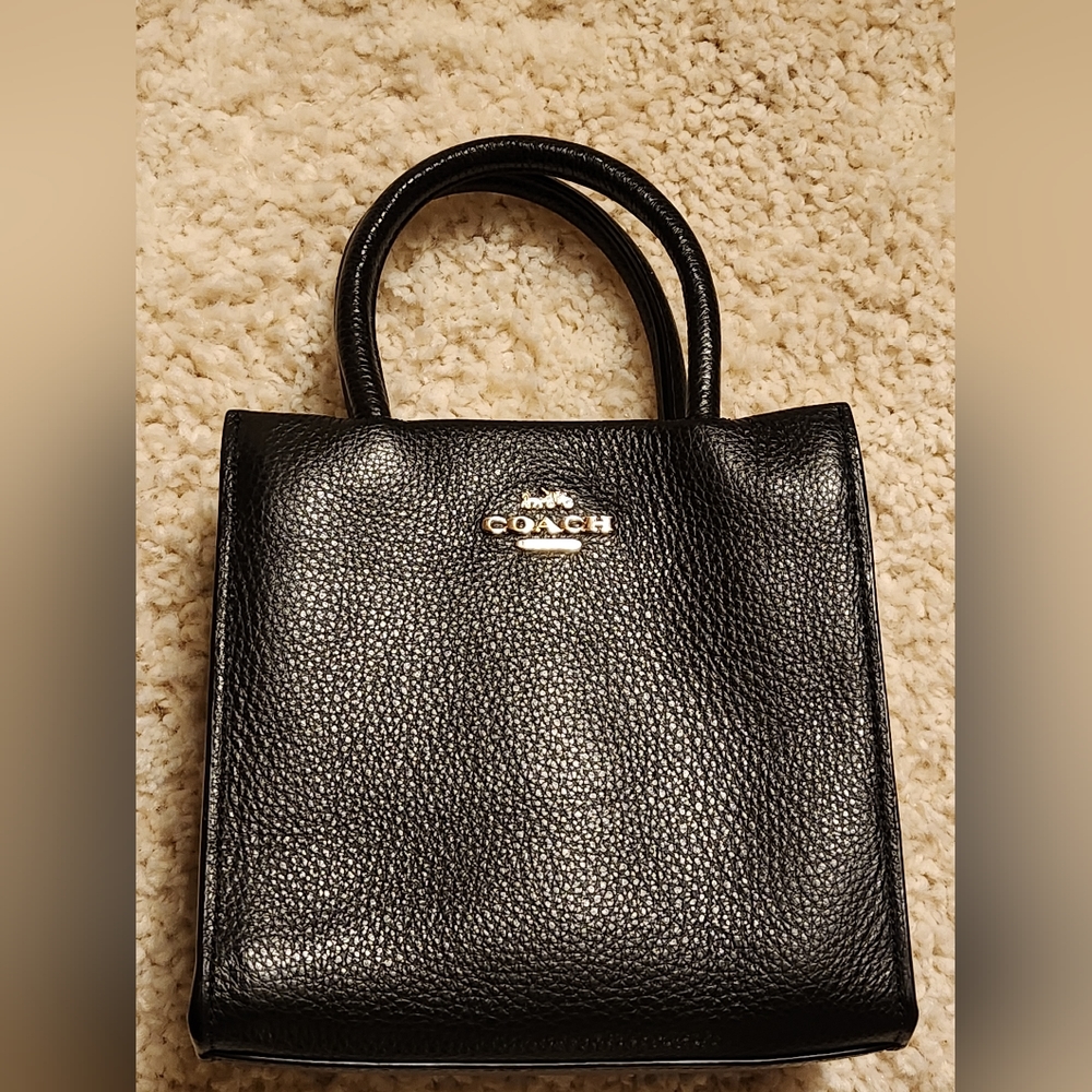 Authentic Coach bag- Mini Cally